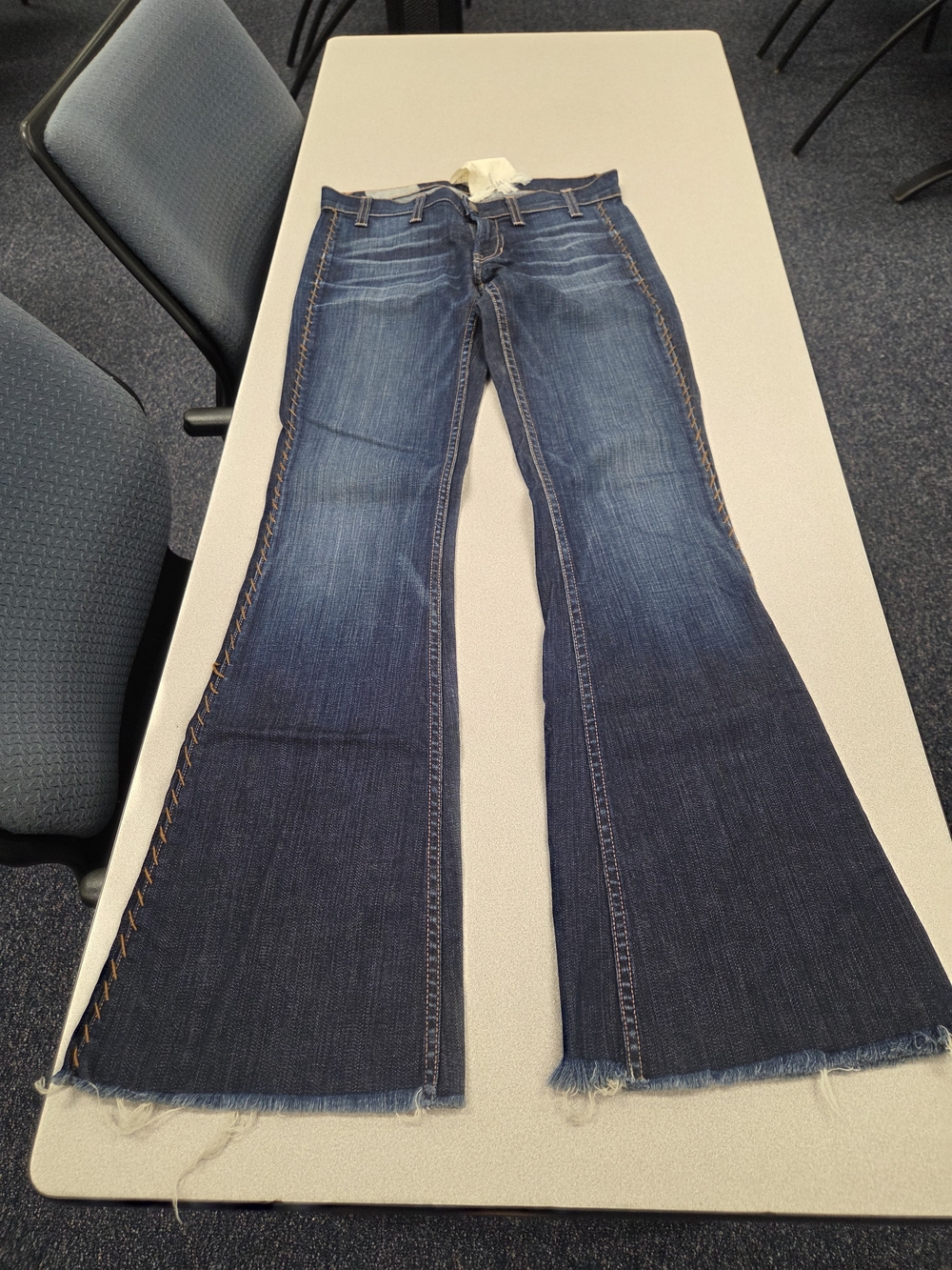 TEXTILE elizabeth and james brand womens jeans waist size 27 boot cut dark blue